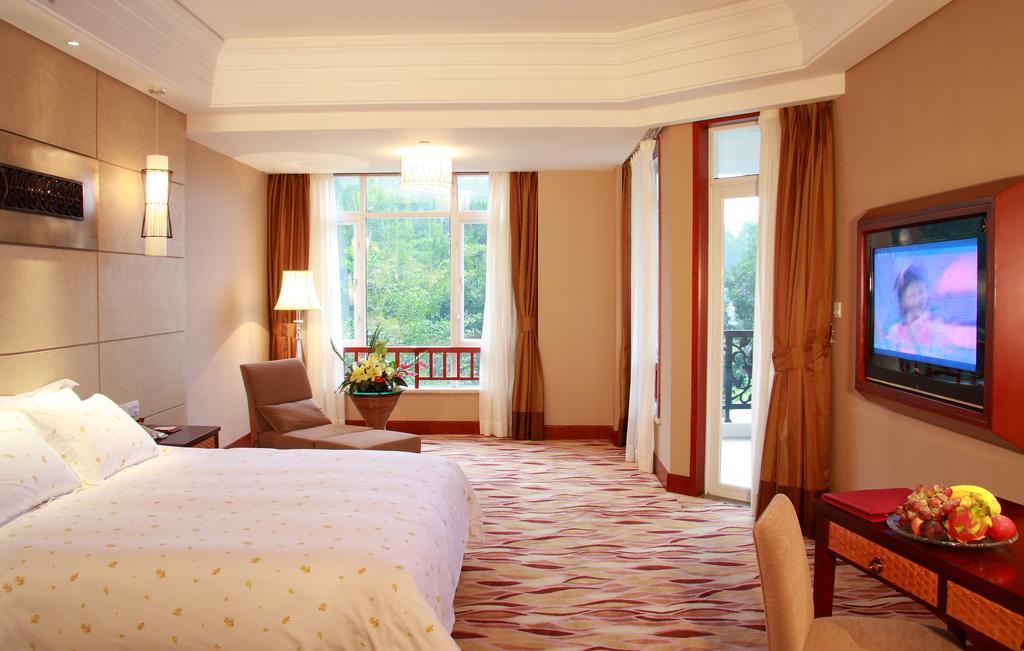 Dongguan Goodview Hotel Sangem Qiaotou Экстерьер фото
