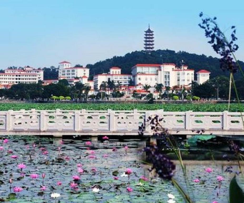 Dongguan Goodview Hotel Sangem Qiaotou Экстерьер фото